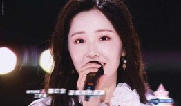 娱乐吃瓜姐王艺瑾是谁啊,她是如何成为吃瓜界的佼佼者的？