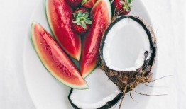 如何制作娱乐圈吃瓜素材,如何轻松制作热门吃瓜素材