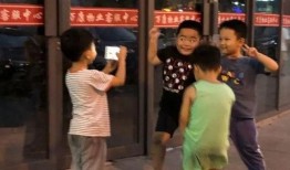 娱乐吃瓜头像图片男,揭秘校园吃瓜达人，男生头像背后的故事