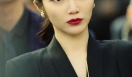 主角在娱乐圈吃瓜的小说